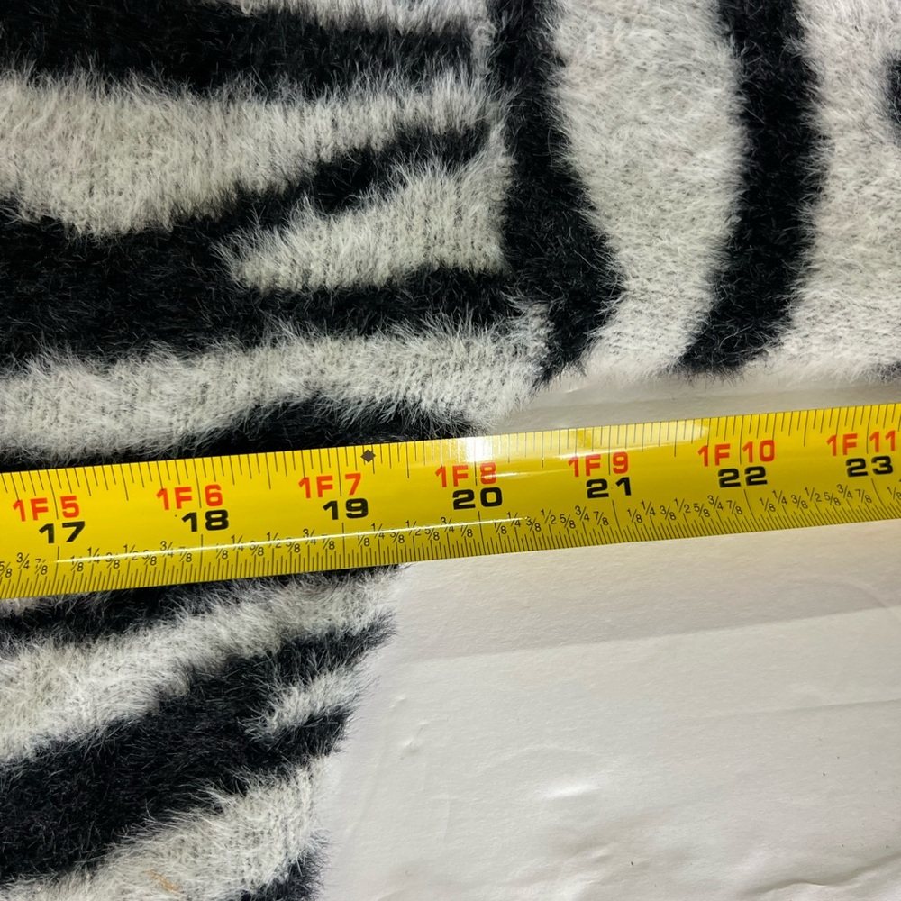 Express Zebra Print S Soft Sweater Fall Winter Ca… - image 6